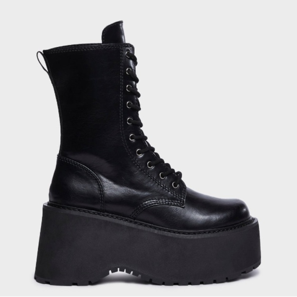 Current Mood Dolls Kill Grunge at Heart boots